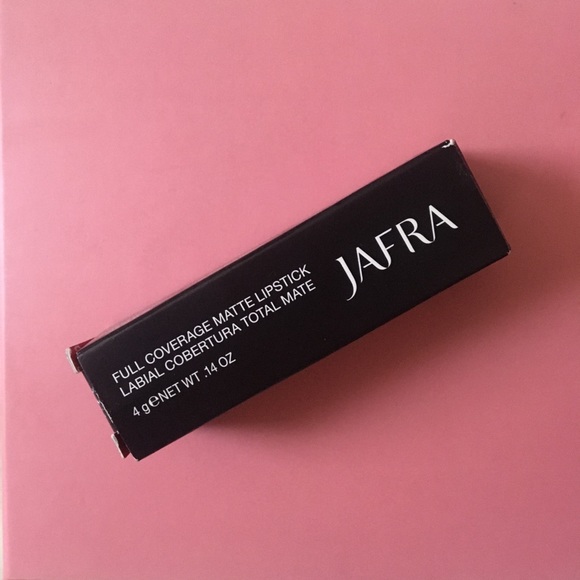 Full Coverage Matte Lipstick “Seduction” - Picture 2 of 4